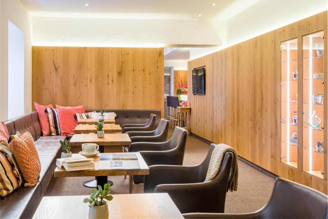 Seehotel Das Jo Пёрчах-ам-Вёртерзе Экстерьер фото